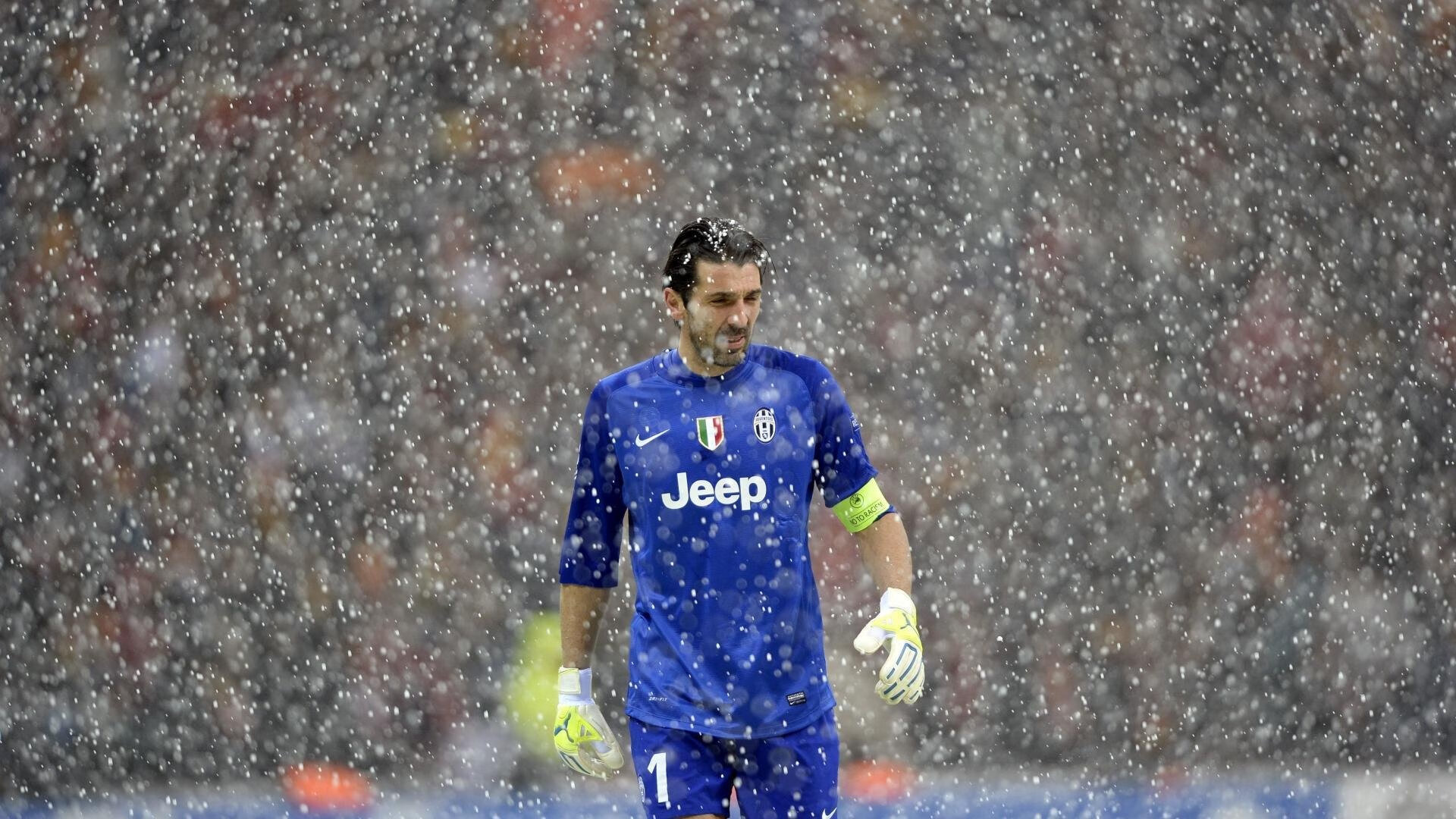 星空体育app官网入口-中国后程冲刺猛但难逆转 美澳稳守金牌，中国后程夺金点